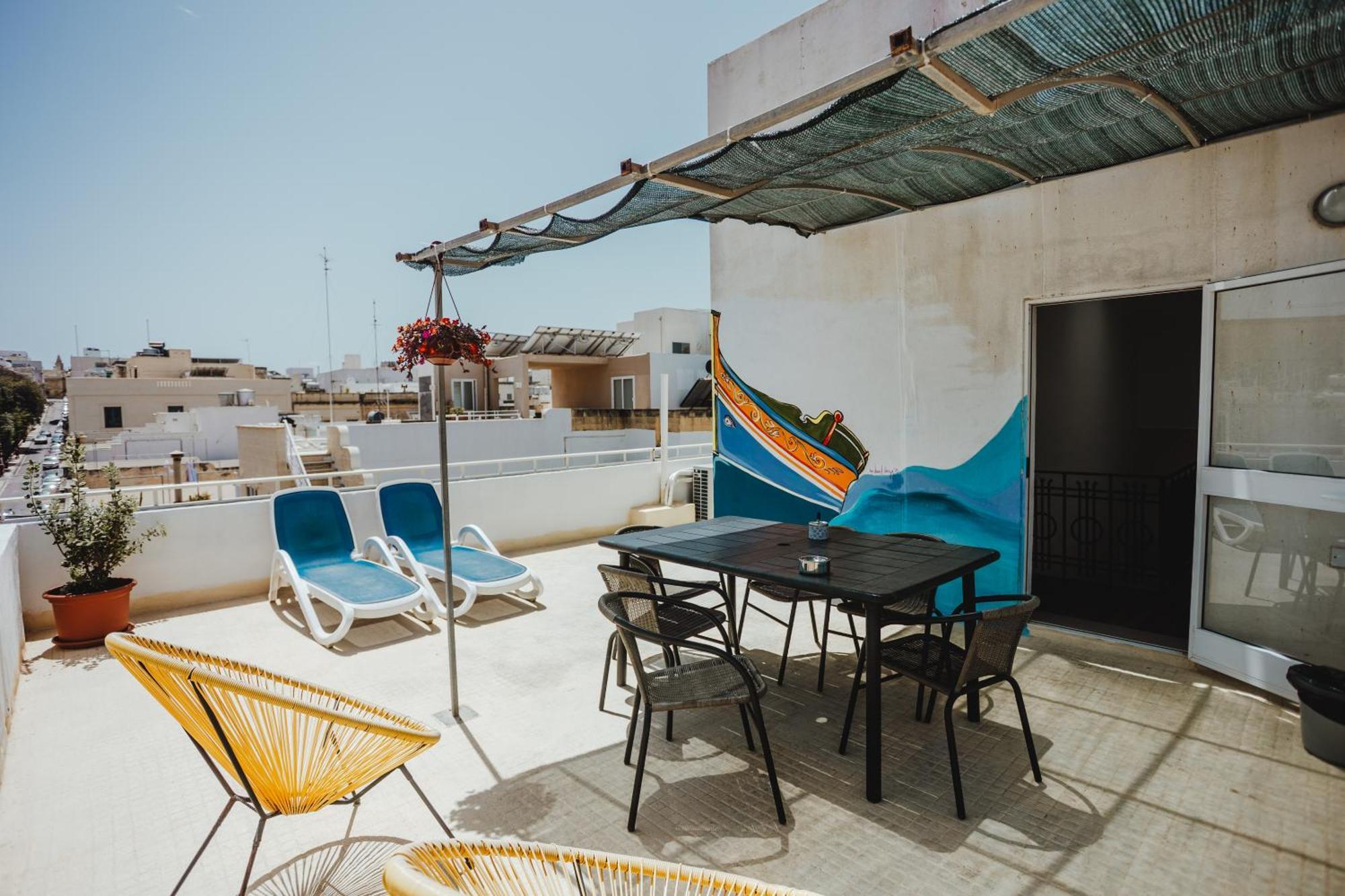 People & Places Sliema Extérieur photo