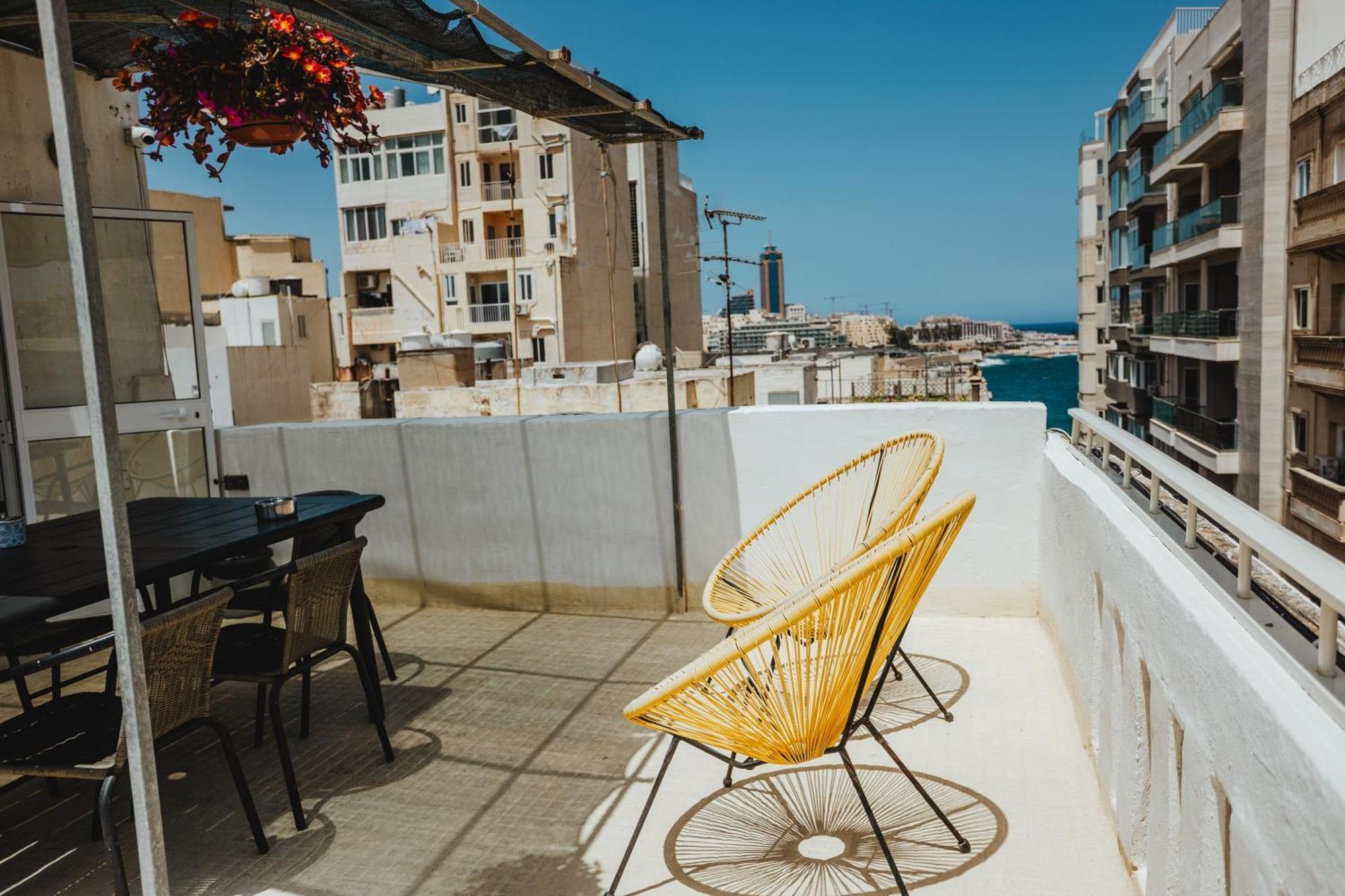 People & Places Sliema Extérieur photo